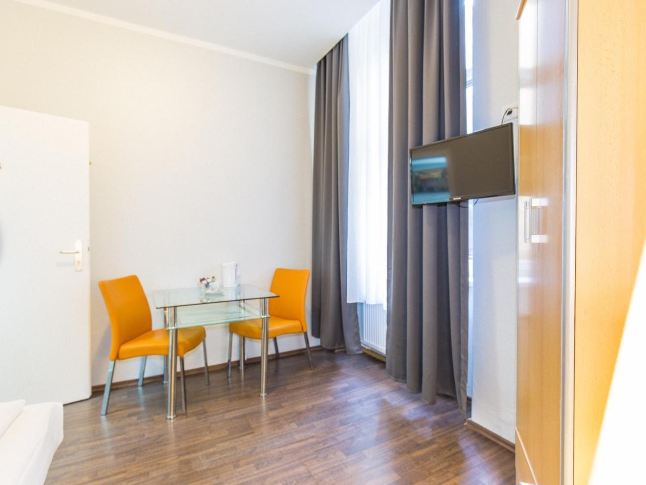 Pension Marie Prenzlauer Berg Berlin Exterior photo
